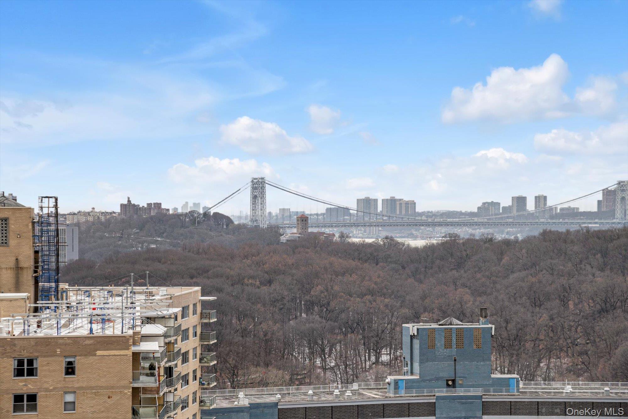 555 Kappock Street Unit: 22C