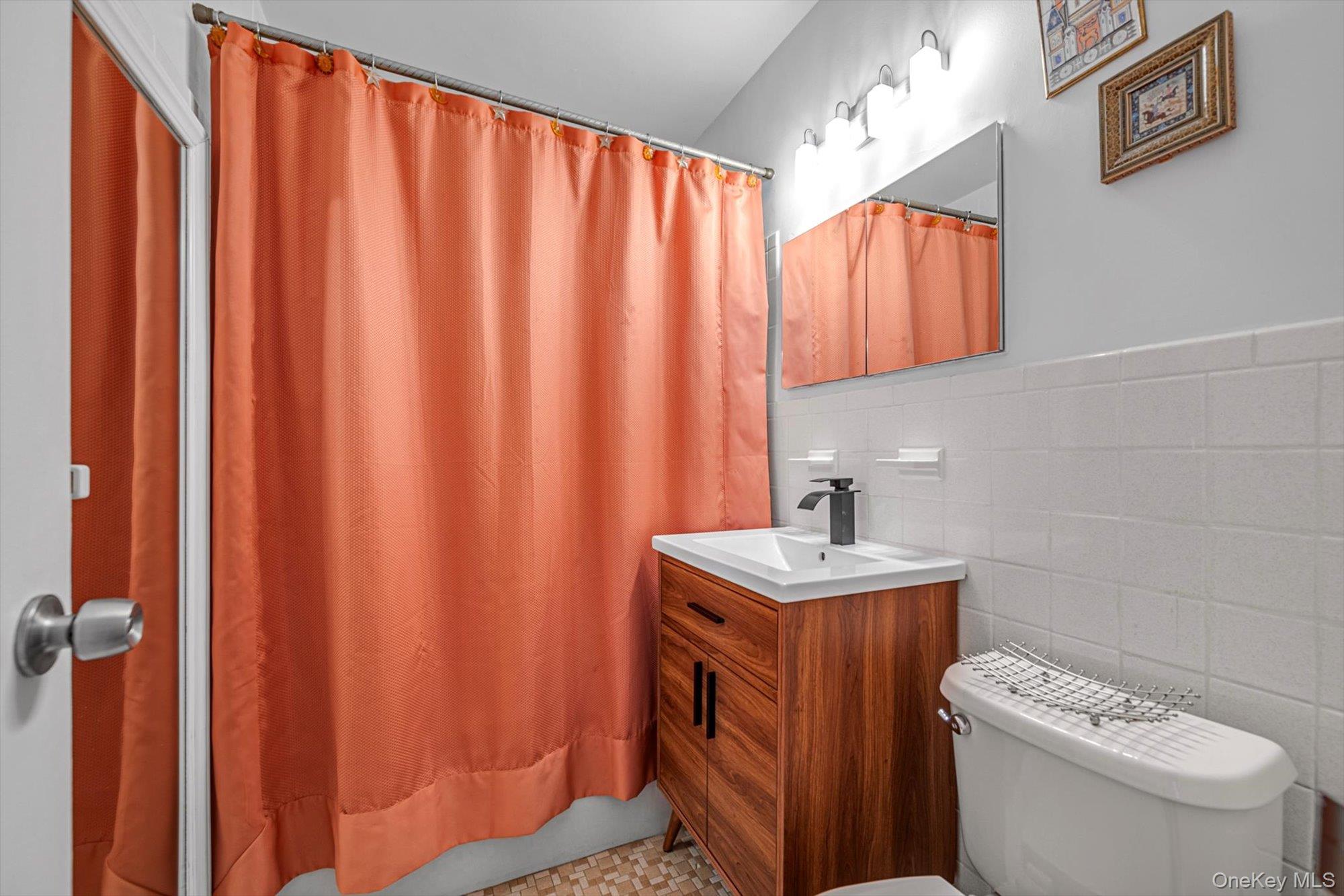 555 Kappock Street Unit: 22C