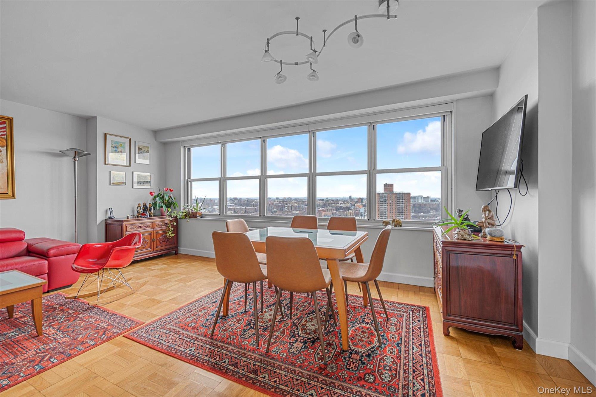 555 Kappock Street Unit: 22C