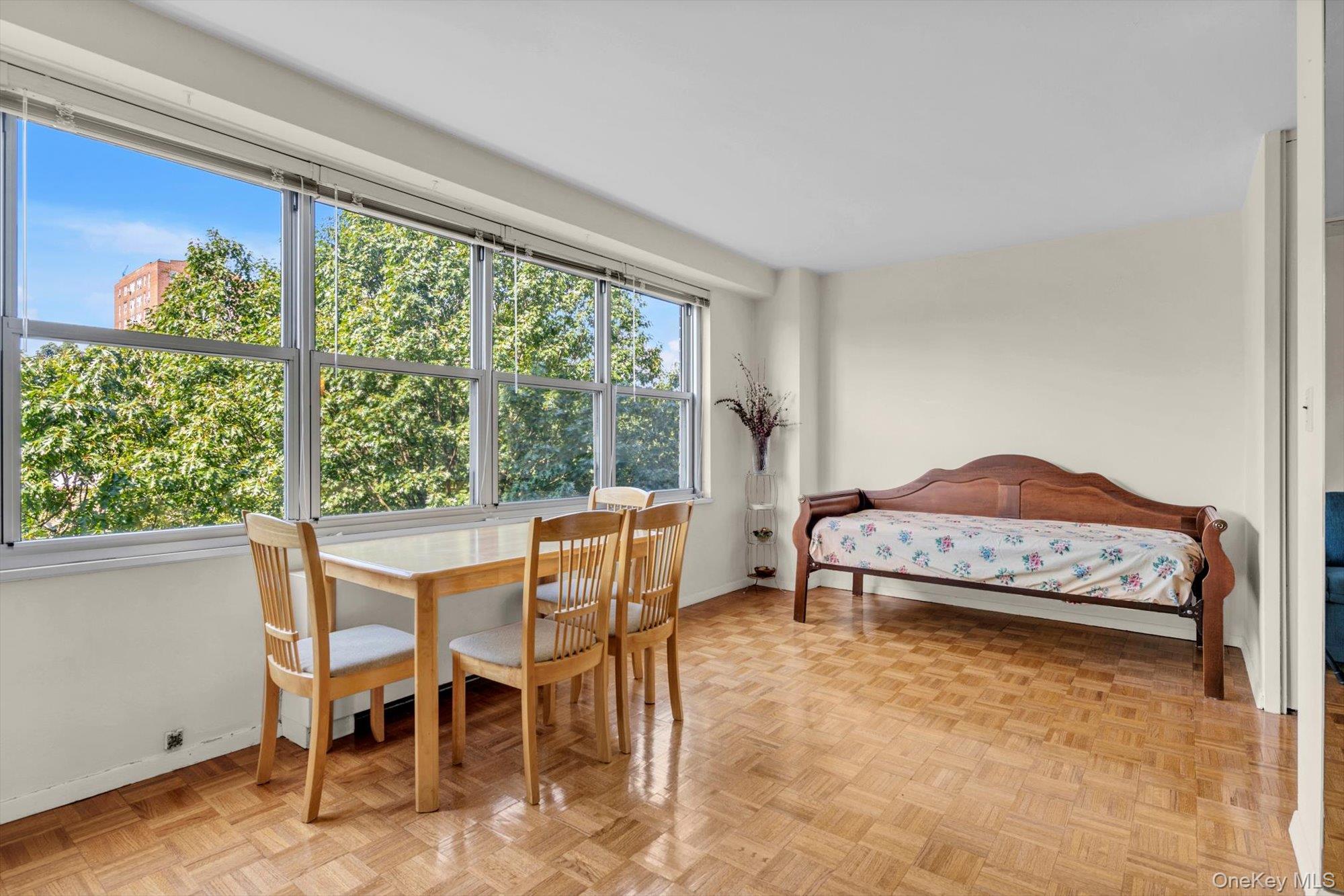 555 Kappock Street Unit: 6M