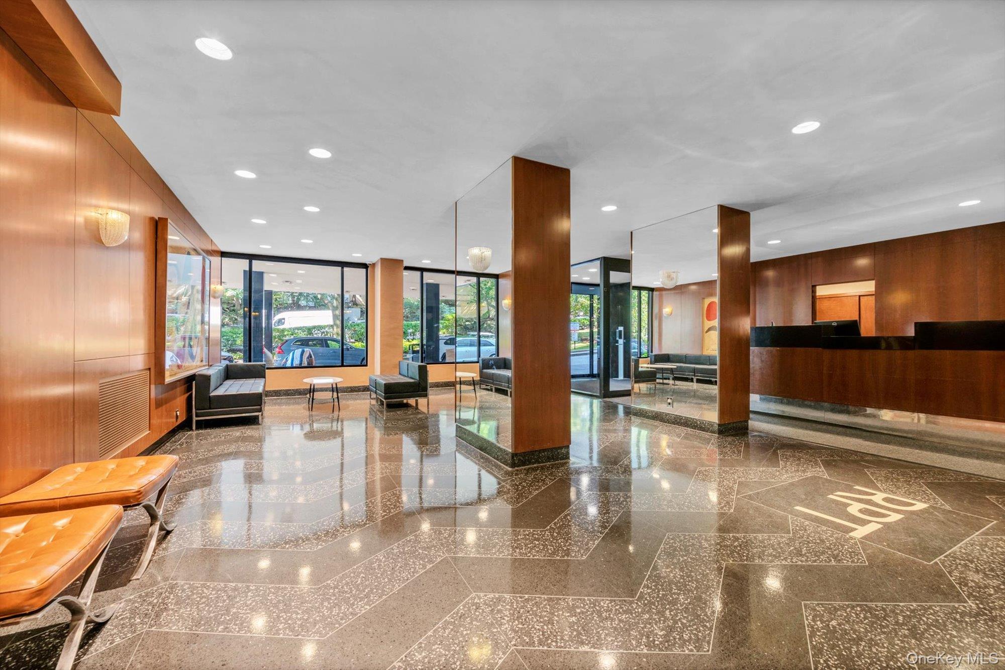 555 Kappock Street Unit: 6M