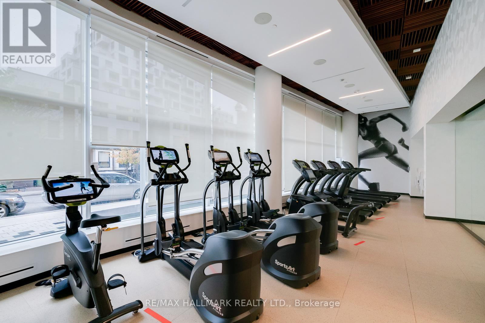 420 - 80 VANAULEY STREET