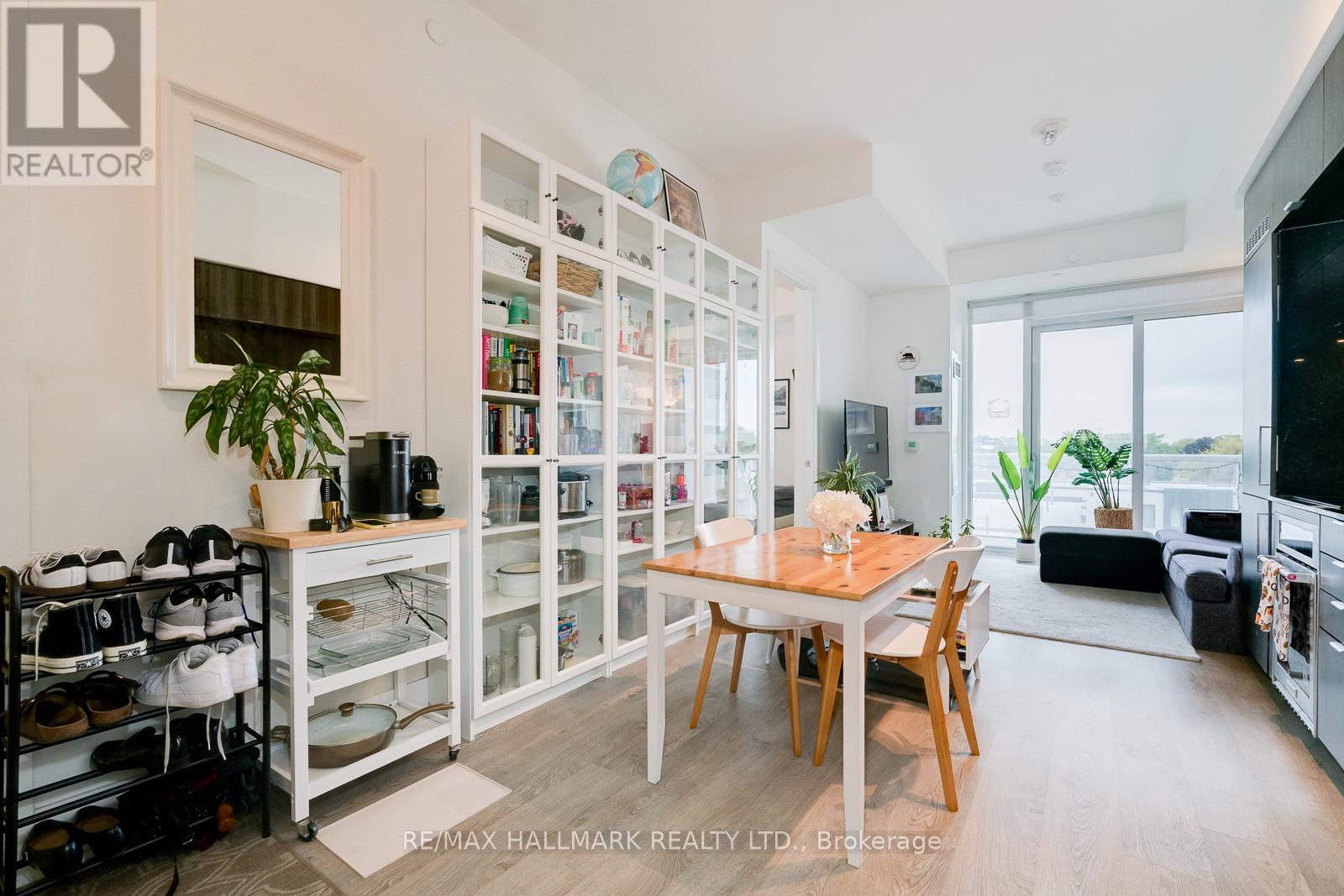 420 - 80 VANAULEY STREET