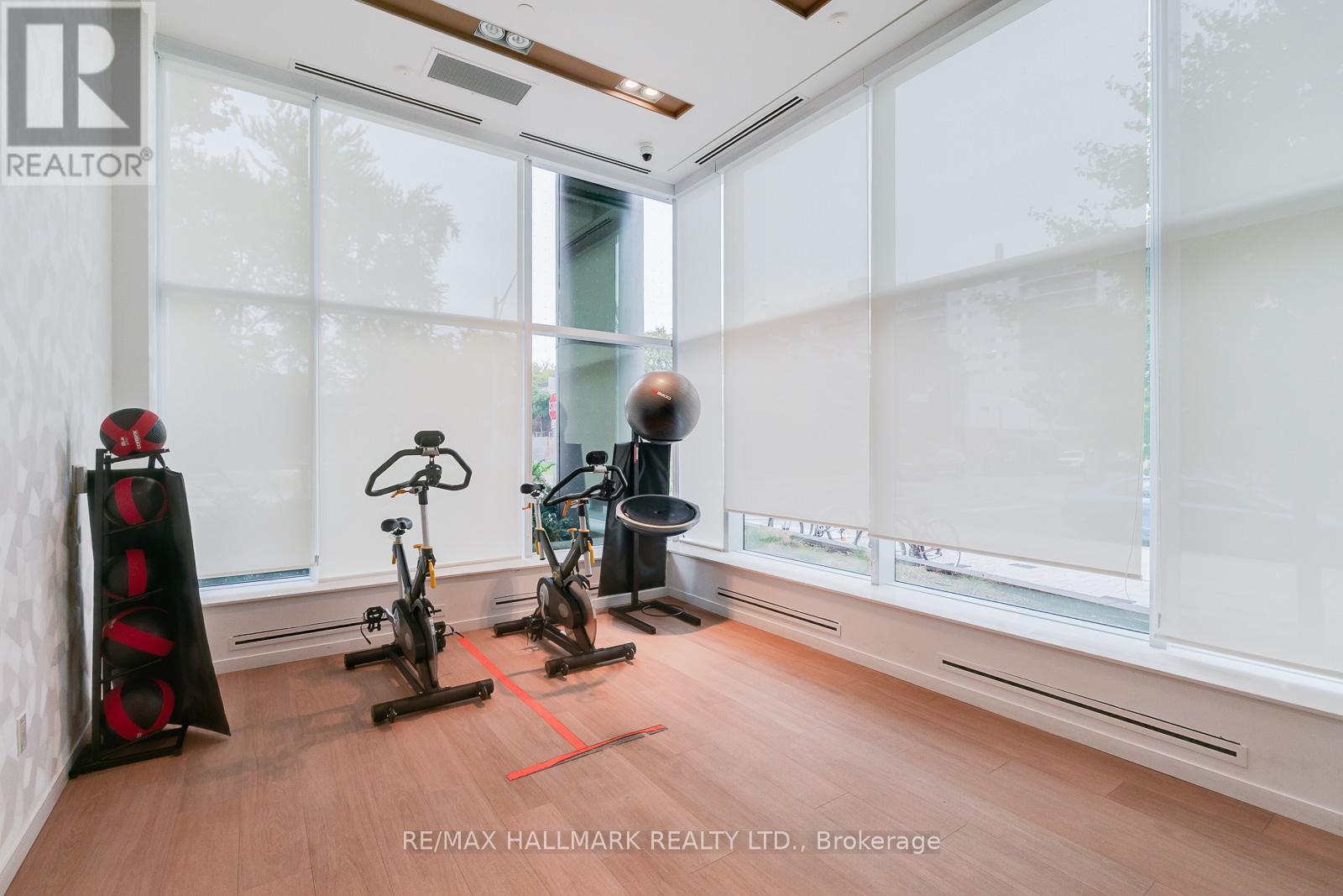 420 - 80 VANAULEY STREET