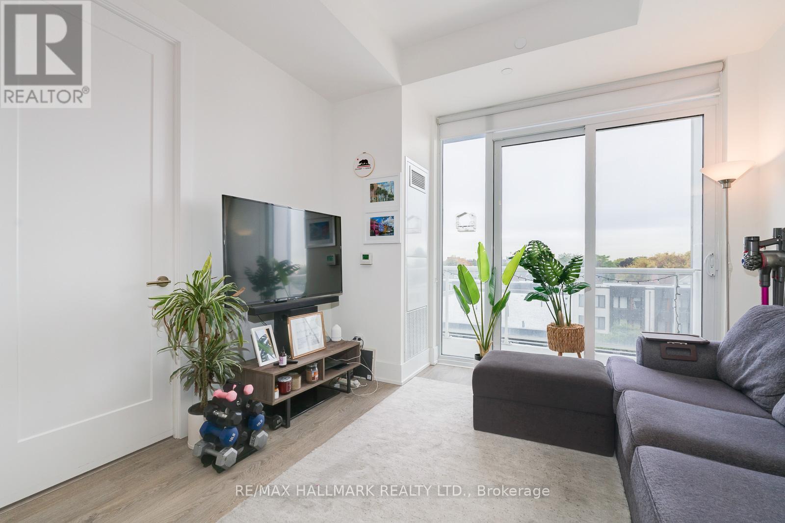 420 - 80 VANAULEY STREET