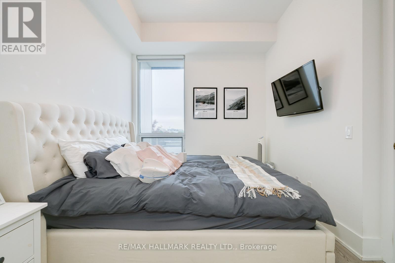 420 - 80 VANAULEY STREET