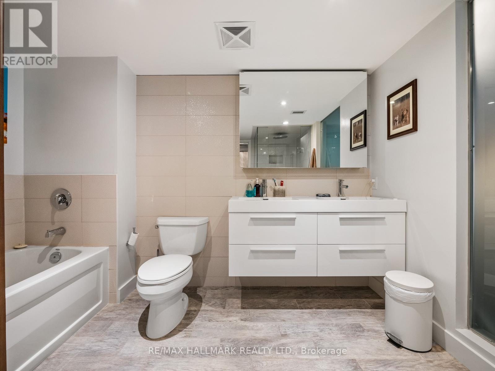 534 - 43 HANNA AVENUE