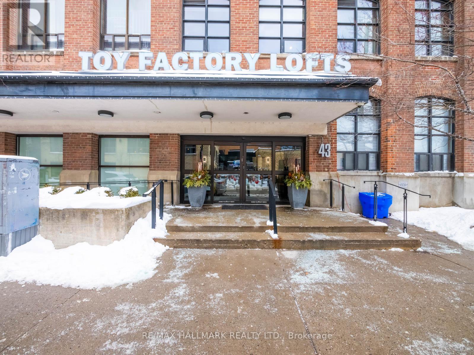 534 - 43 HANNA AVENUE