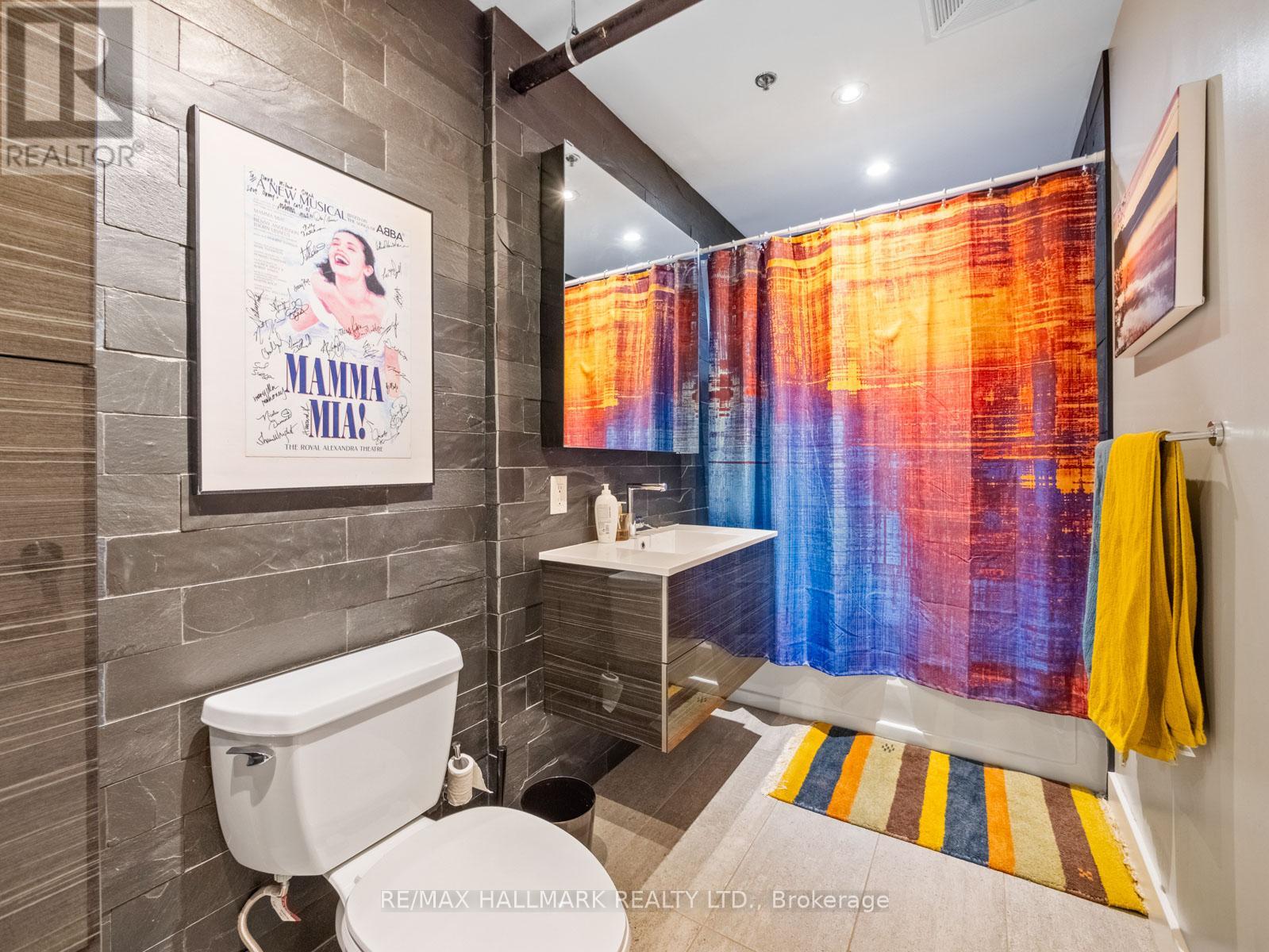 534 - 43 HANNA AVENUE