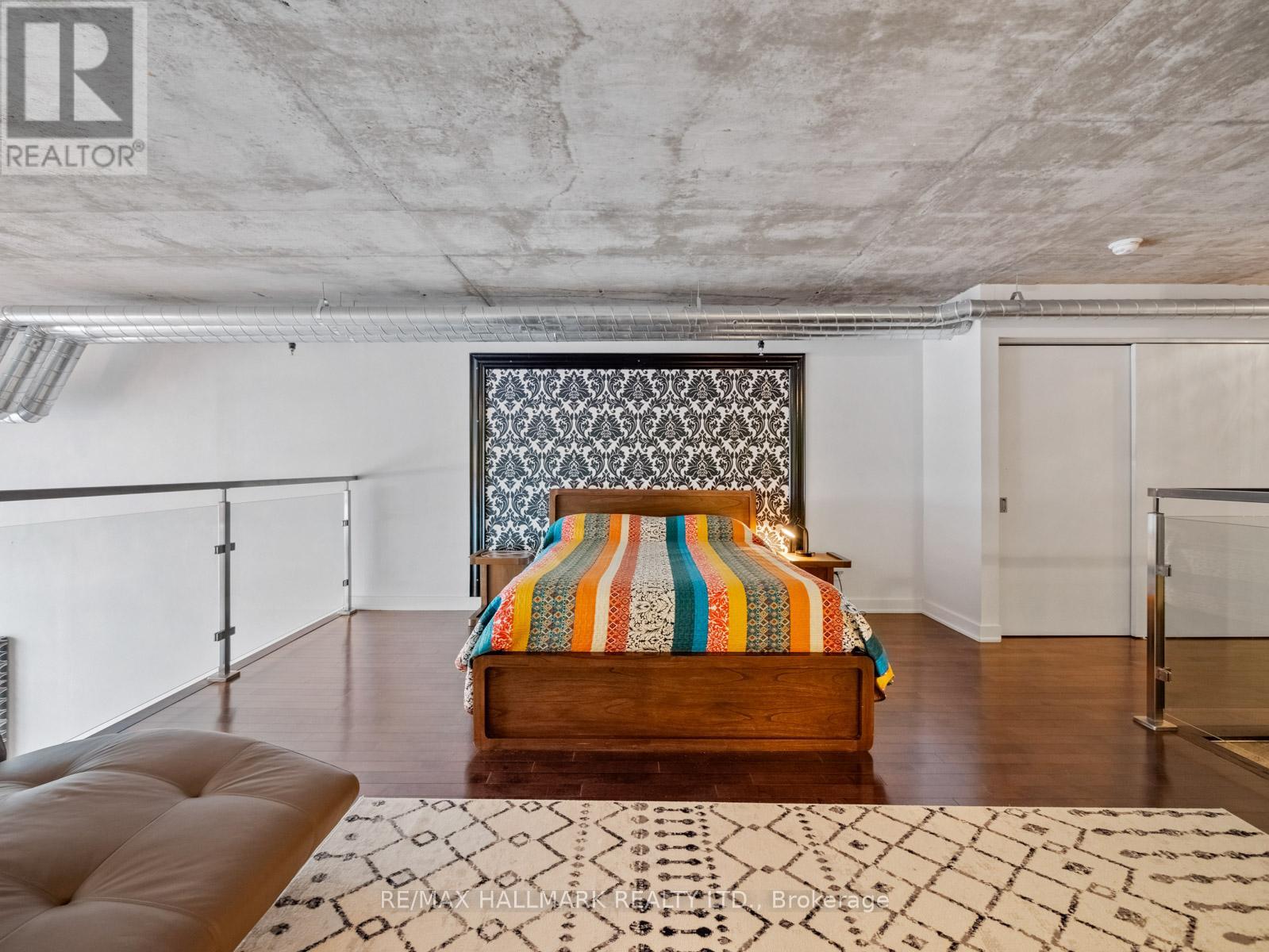 534 - 43 HANNA AVENUE