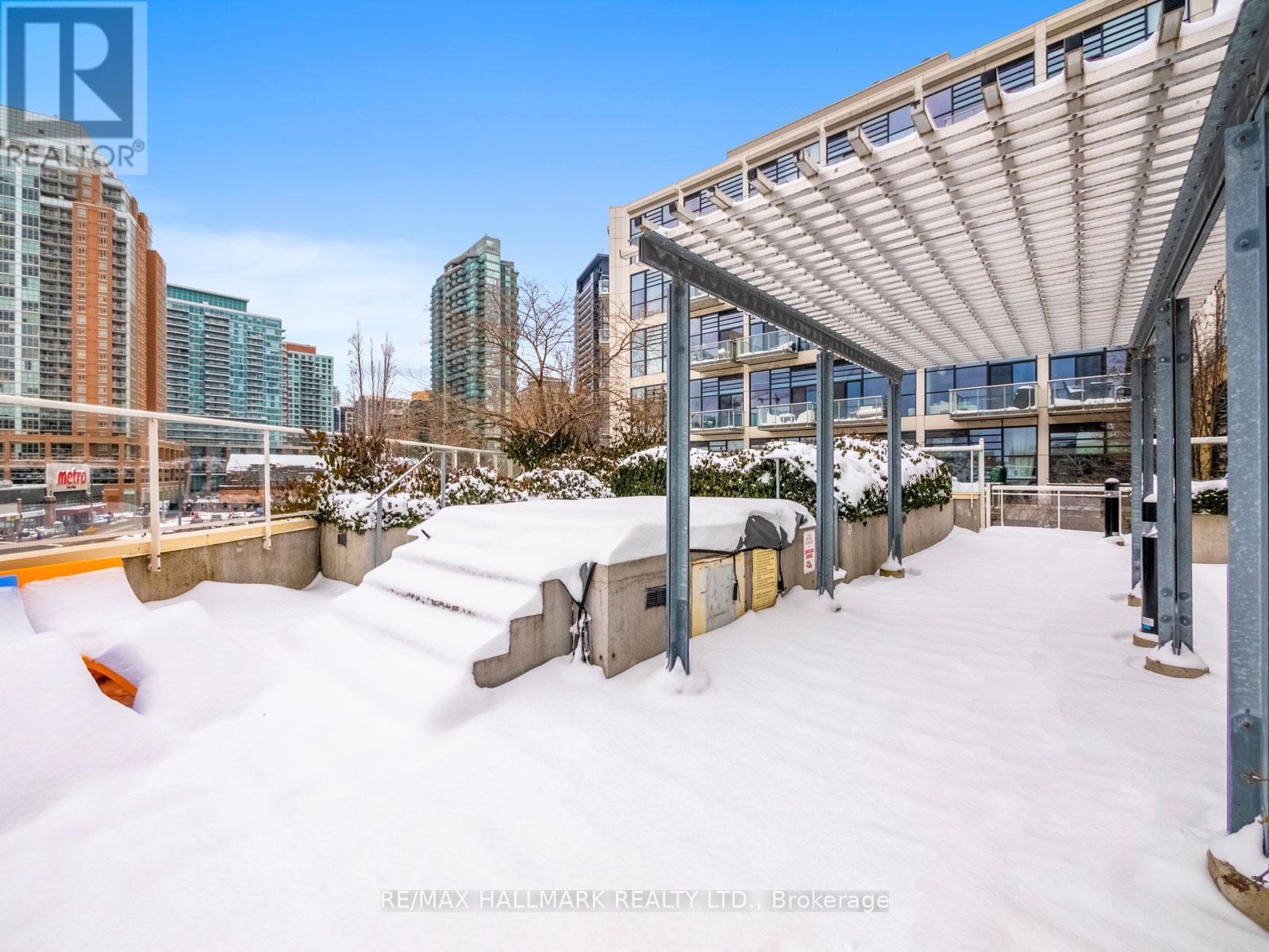 534 - 43 HANNA AVENUE