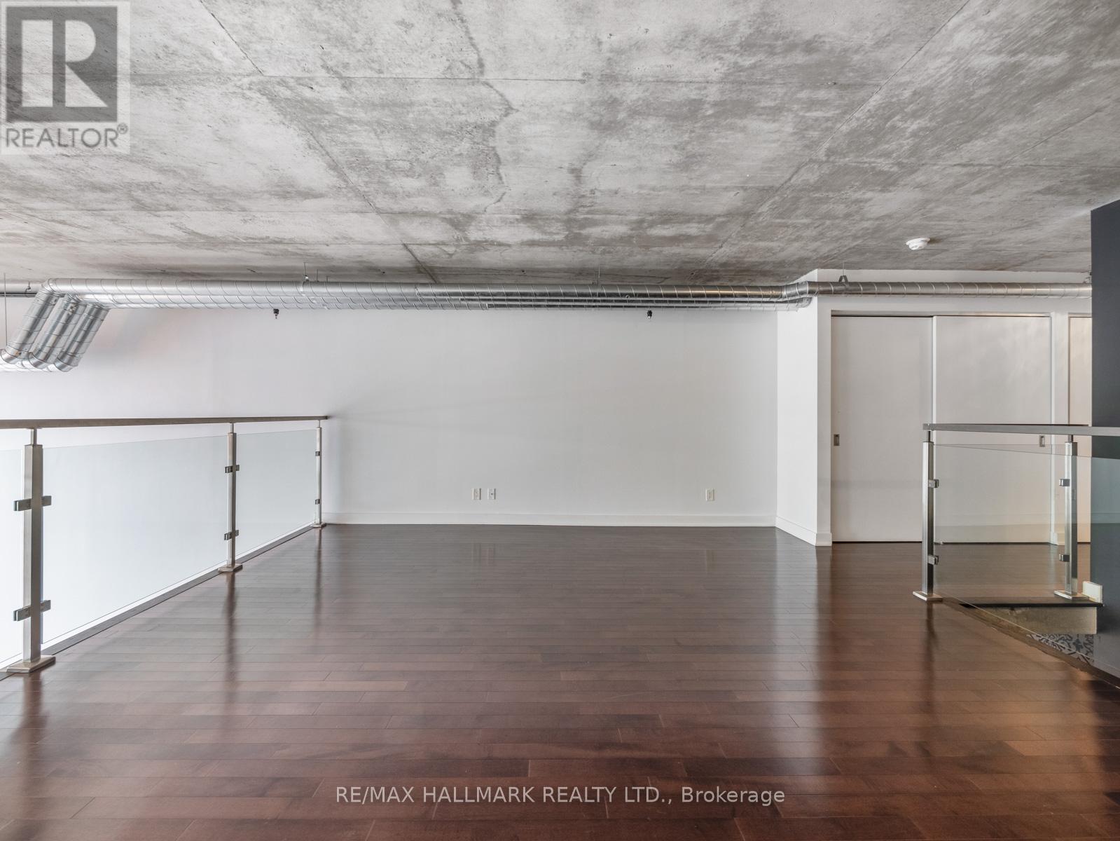 534 - 43 HANNA AVENUE