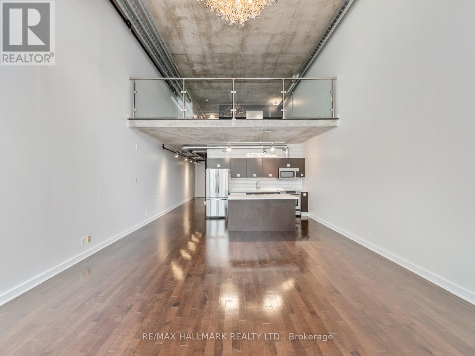 534 - 43 HANNA AVENUE