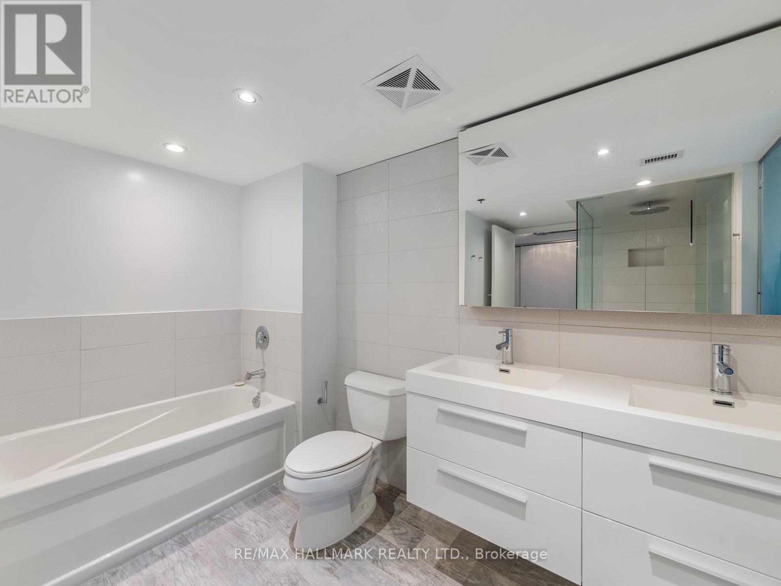 534 - 43 HANNA AVENUE