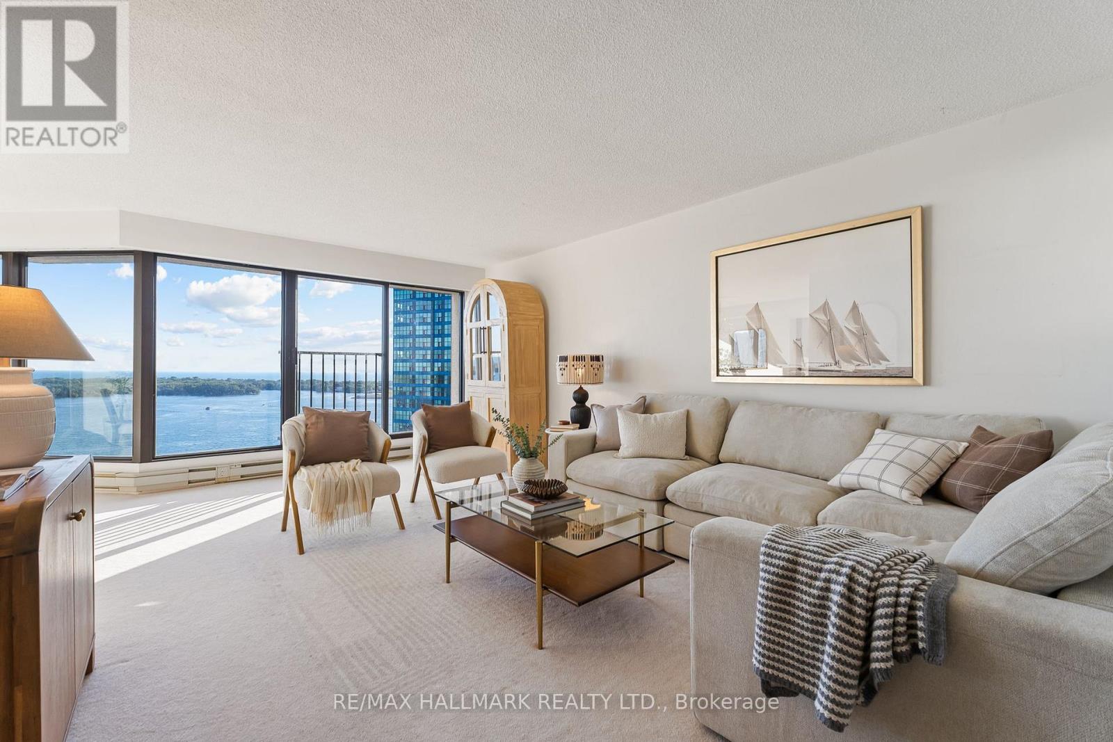 2408 - 65 HARBOUR SQUARE