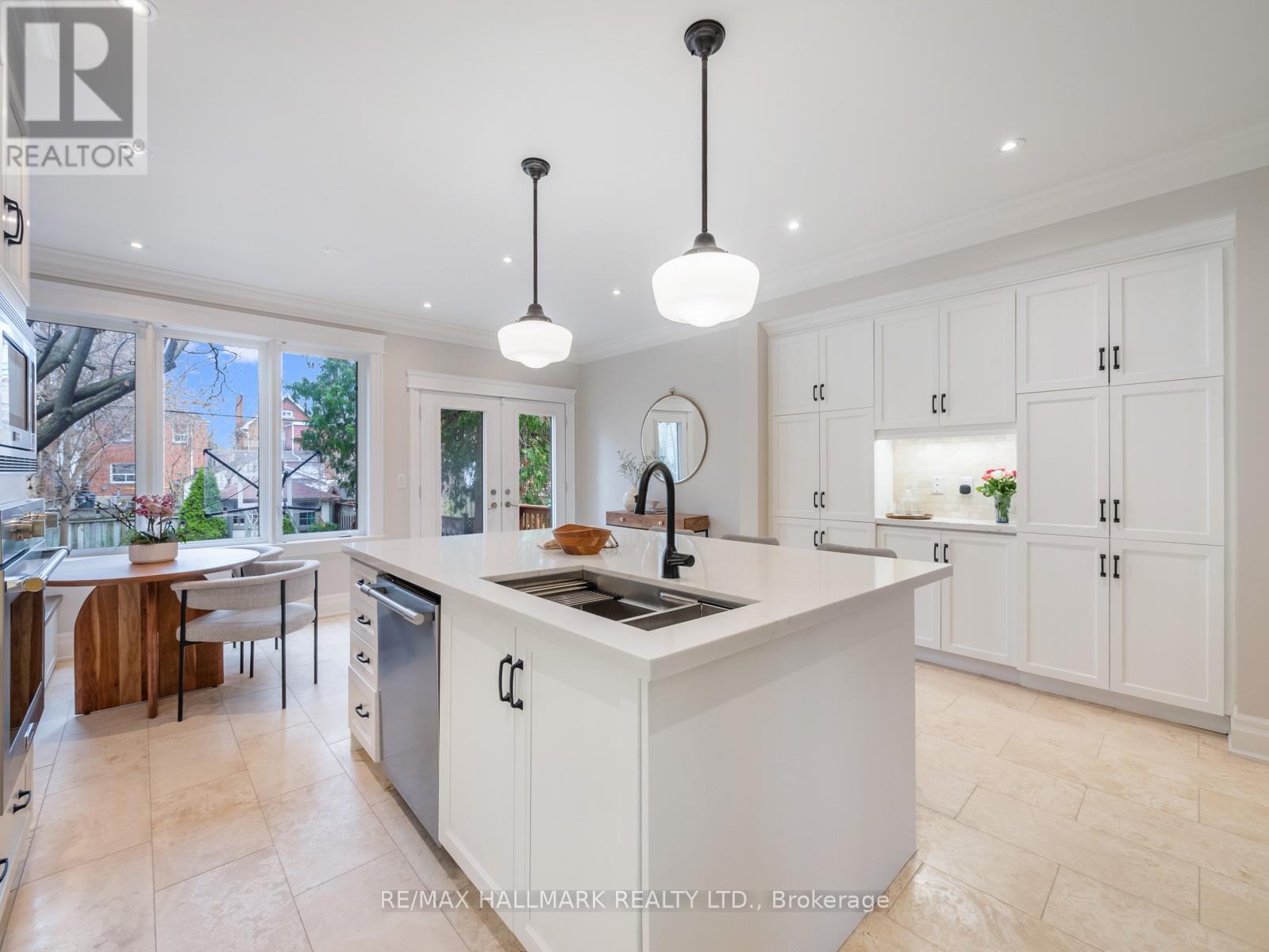 336 MONARCH PARK AVENUE