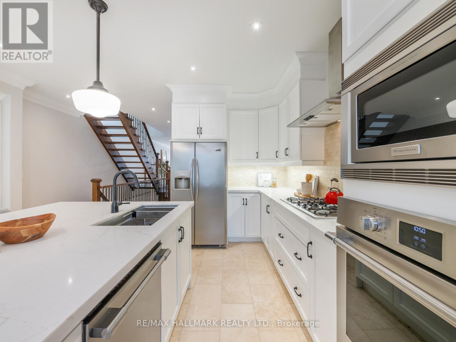 336 MONARCH PARK AVENUE