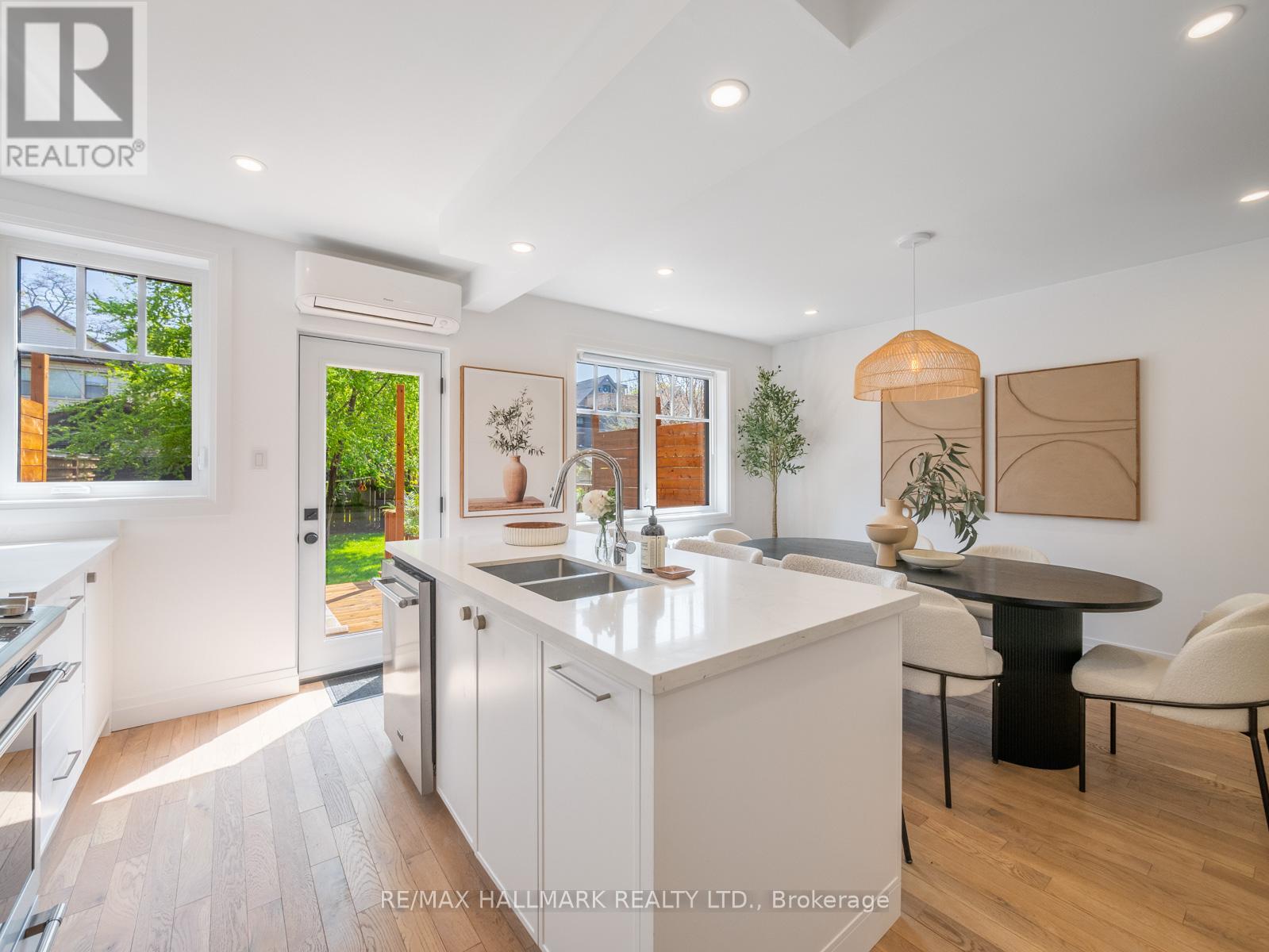 311 Scarborough Rd