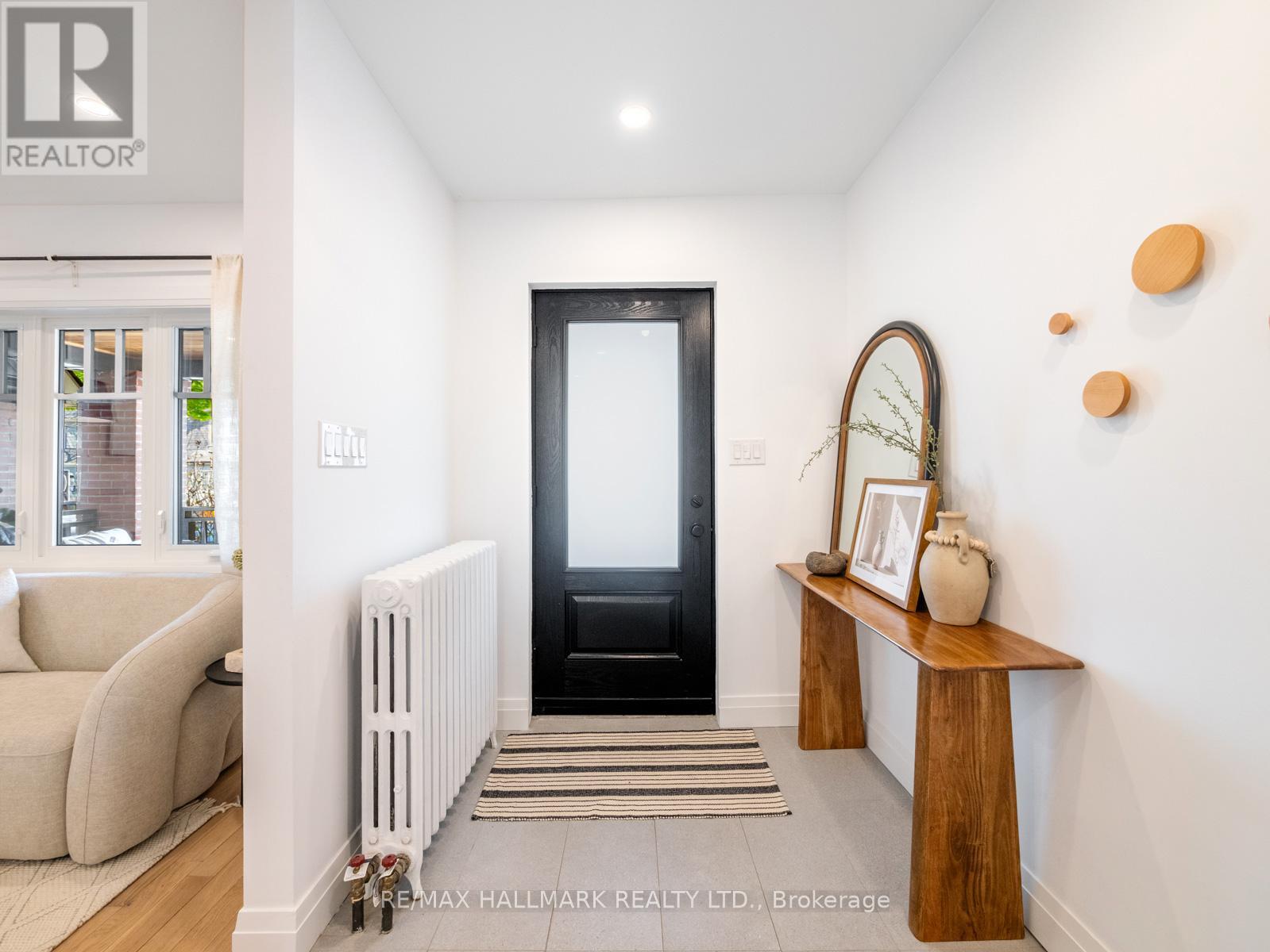 311 Scarborough Rd