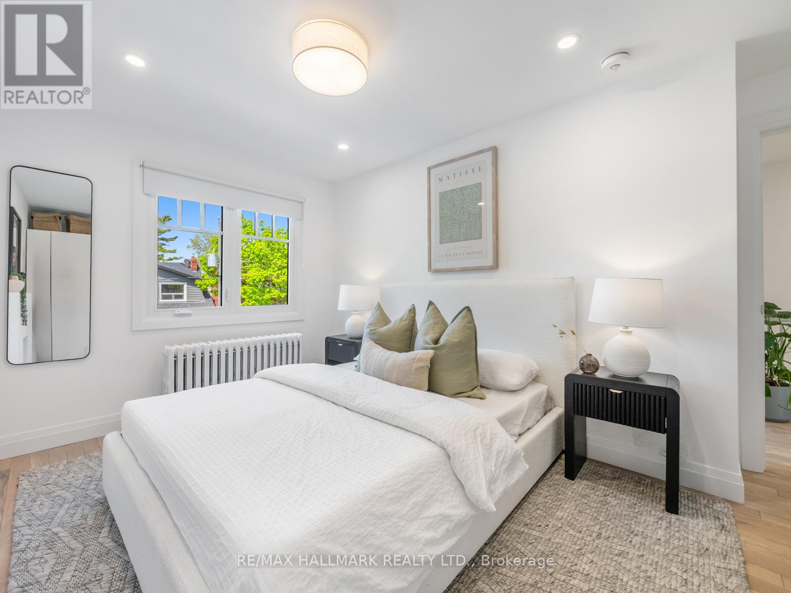 311 Scarborough Rd