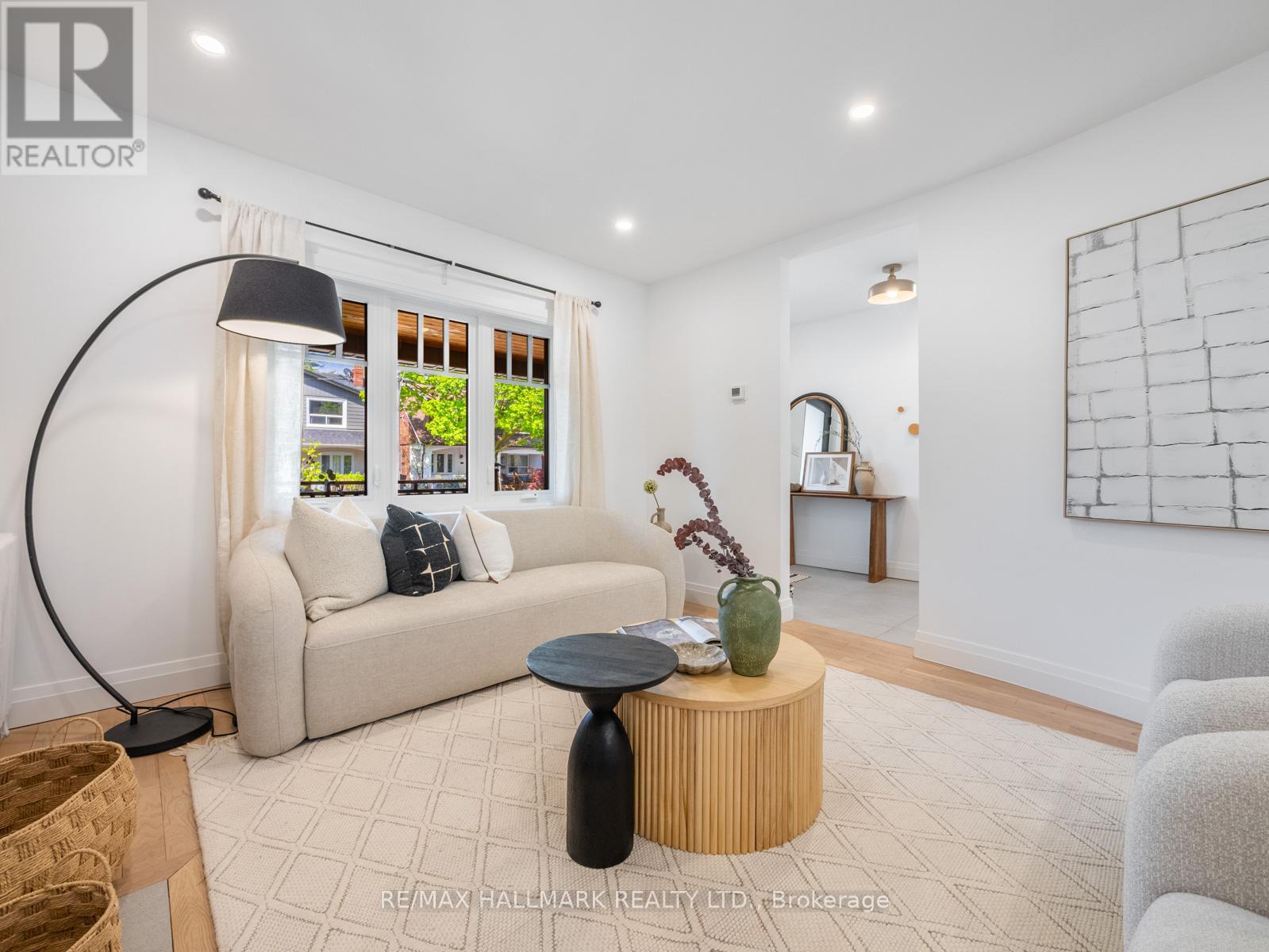 311 Scarborough Rd