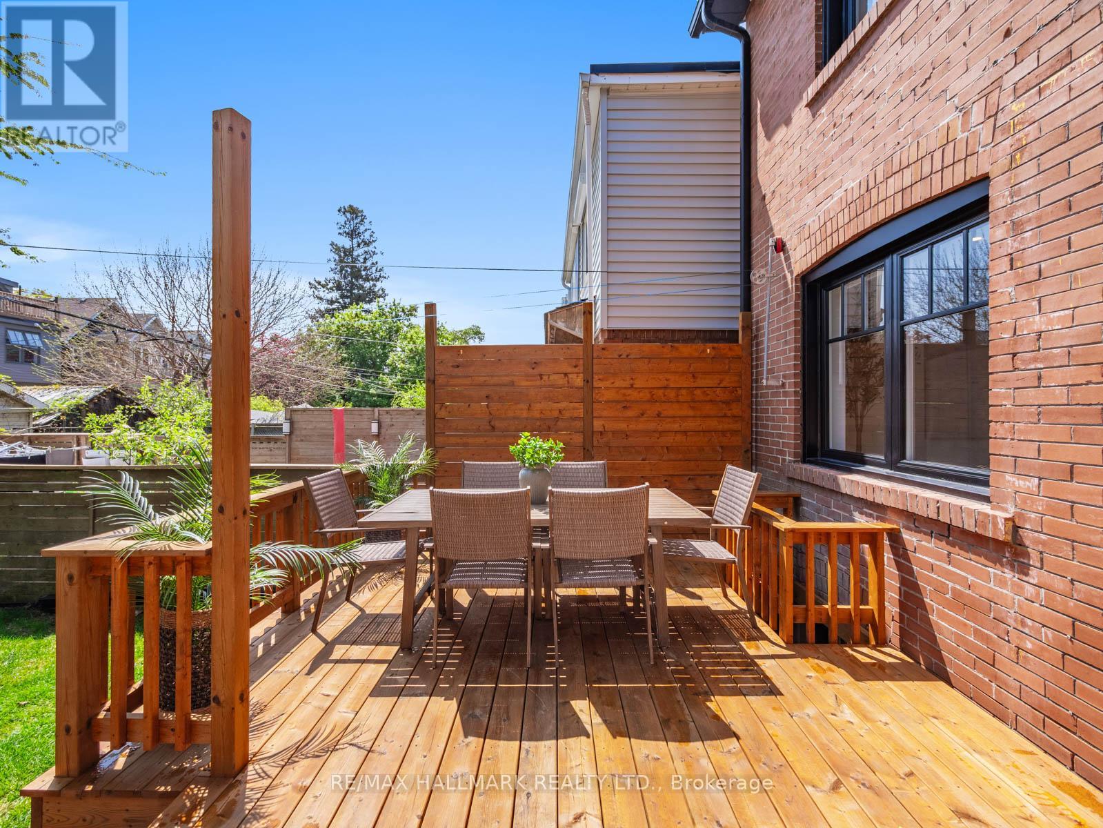 311 Scarborough Rd