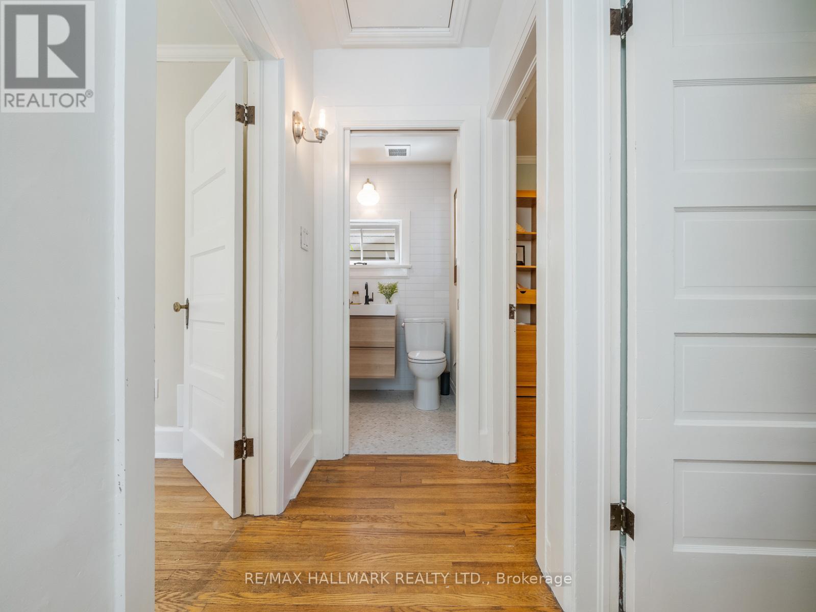 24 Meadow Ave