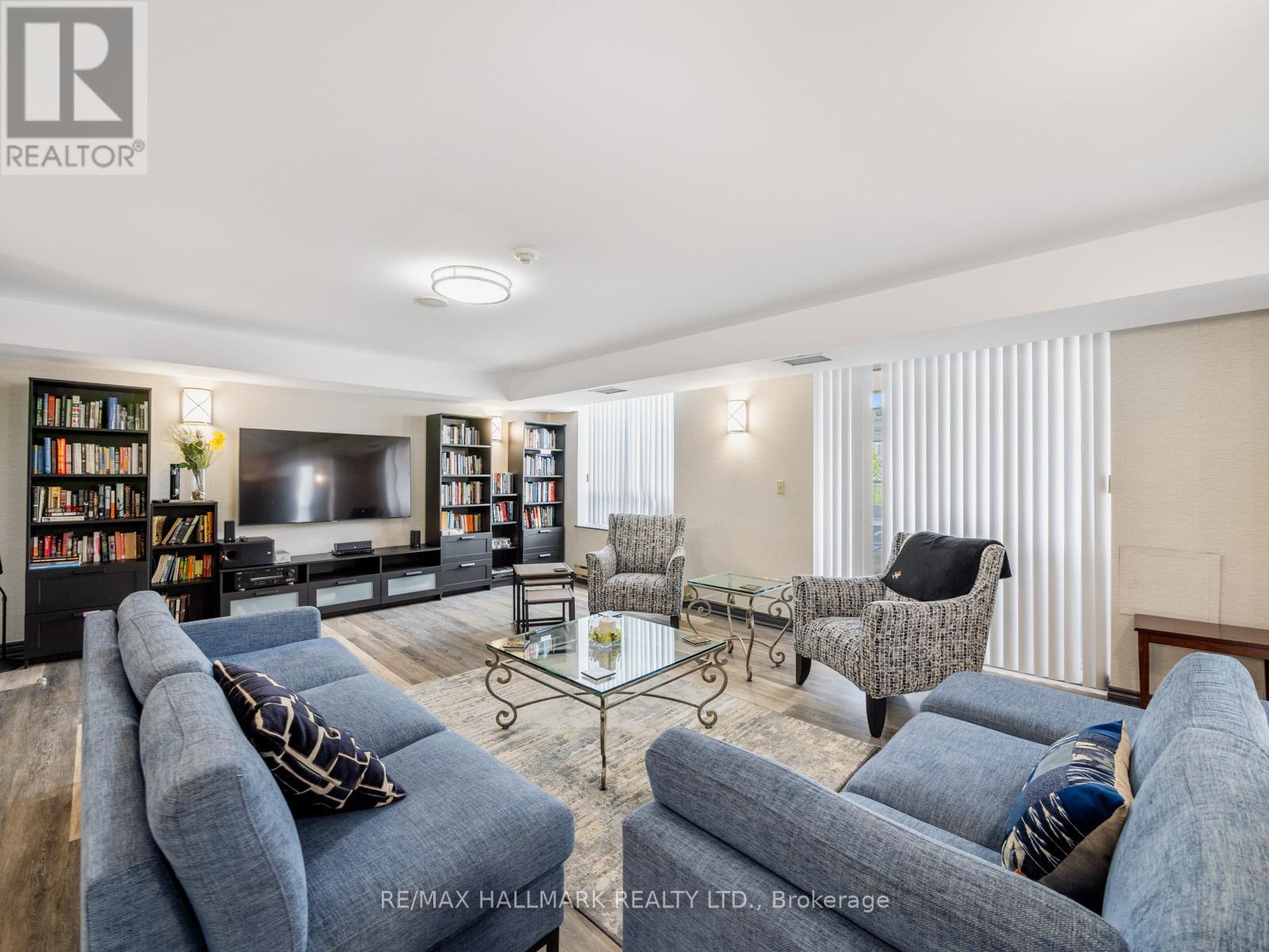 301 - 1797 QUEEN STREET E