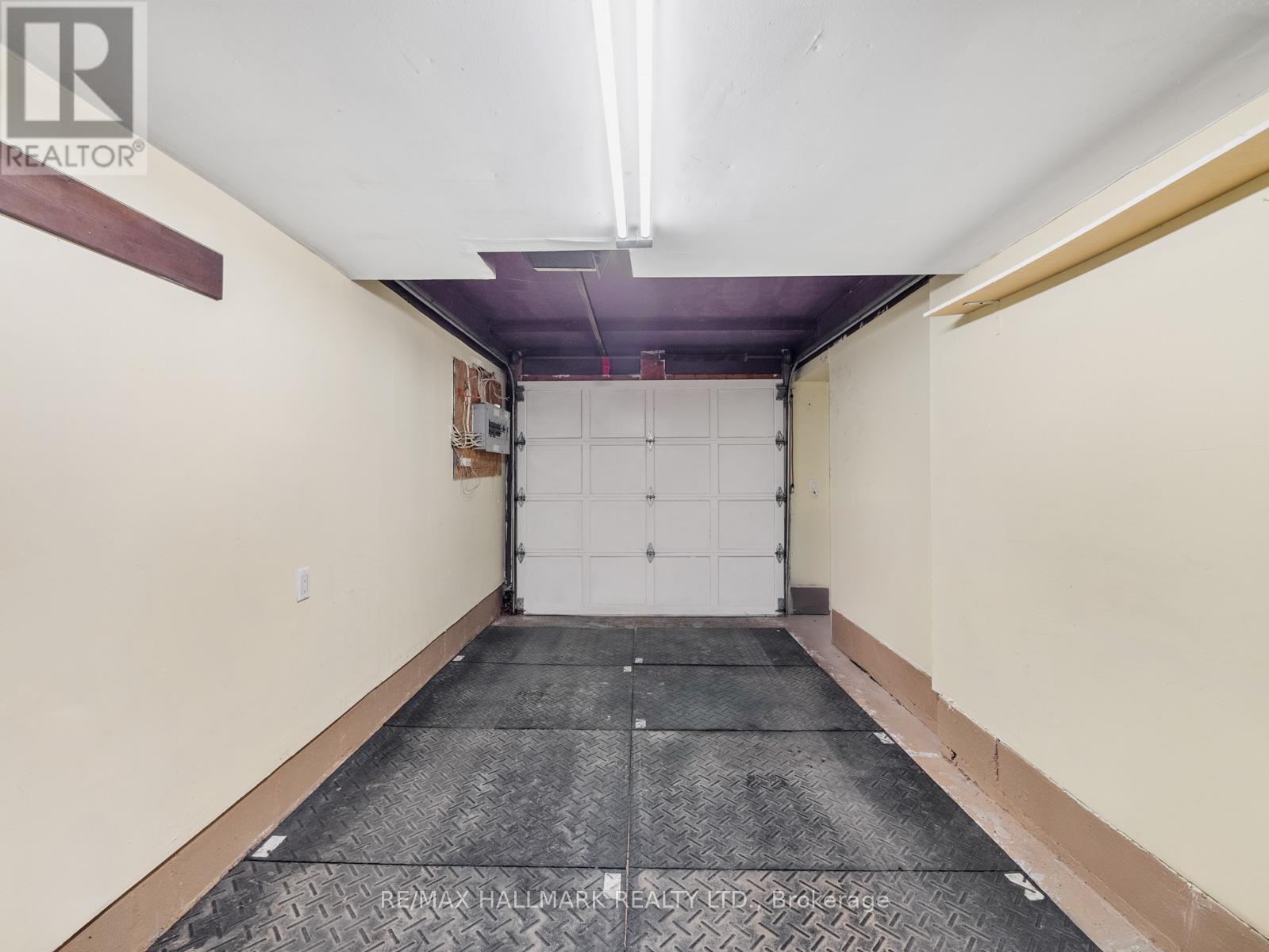 16 FITZGERALD MEWS