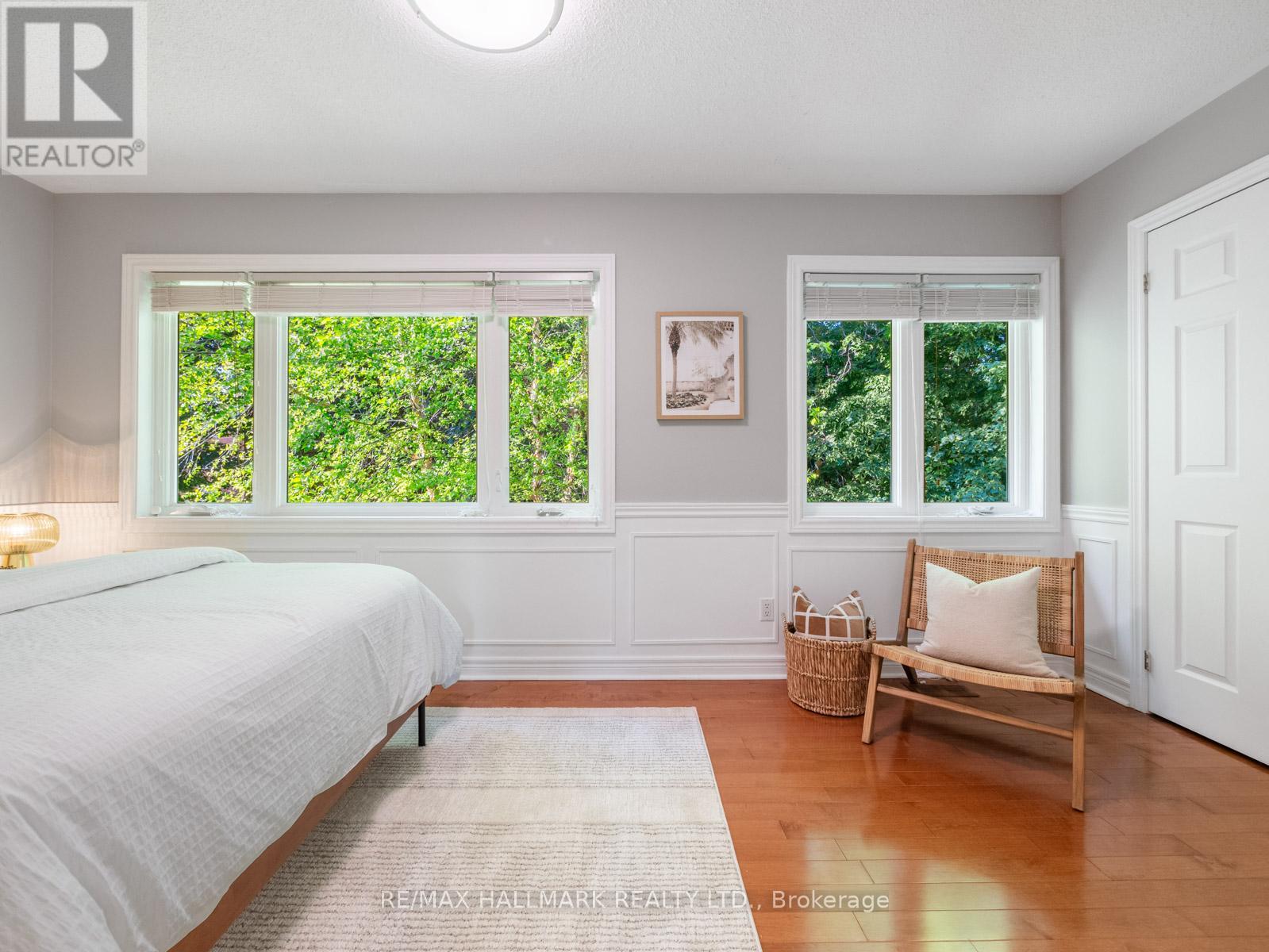16 FITZGERALD MEWS