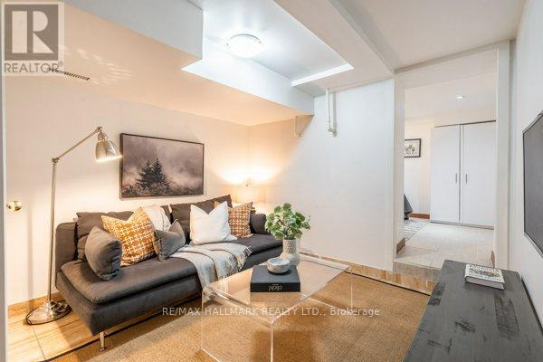 LOWER - 736 WOODBINE AVENUE