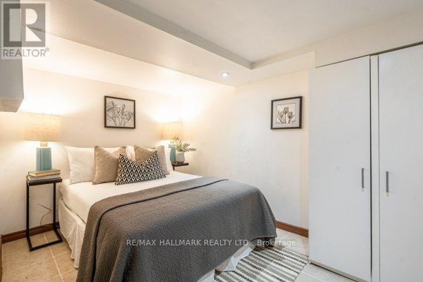 LOWER - 736 WOODBINE AVENUE