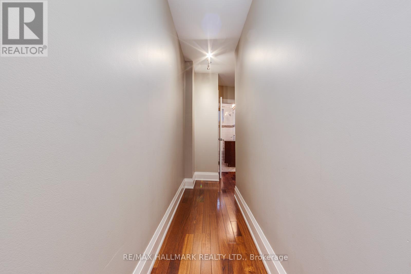 MAIN - 28 HAMMERSMITH AVENUE