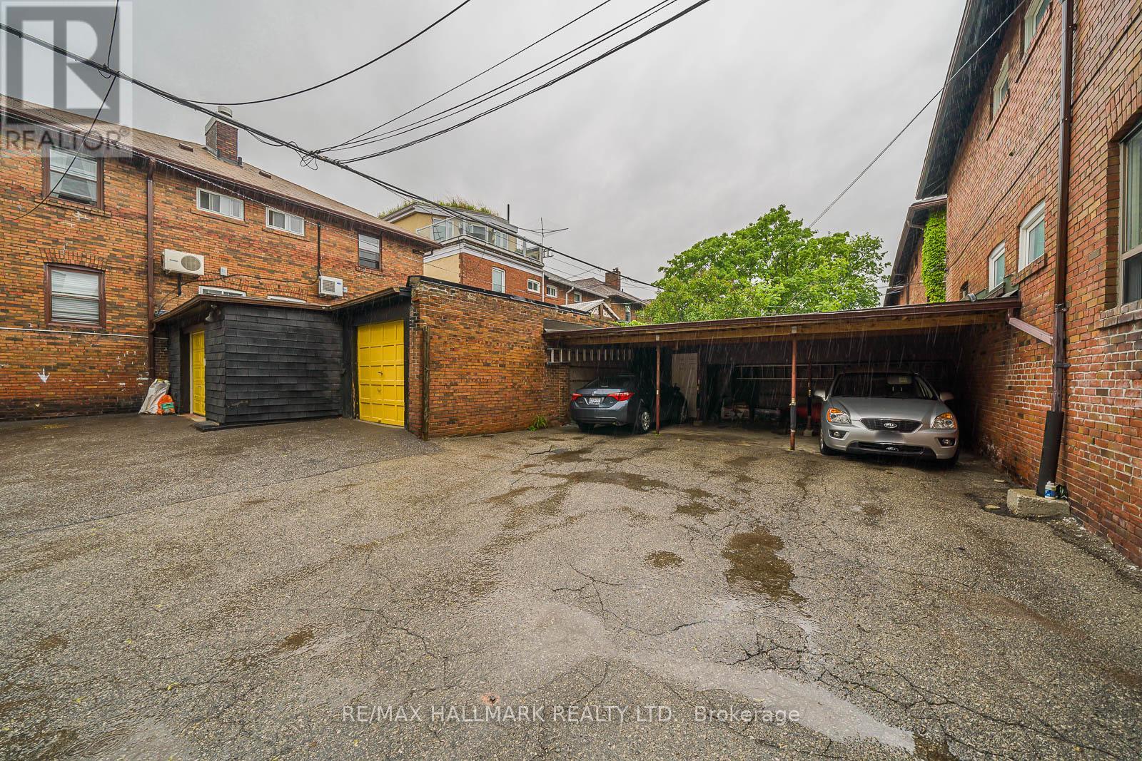 MAIN - 28 HAMMERSMITH AVENUE
