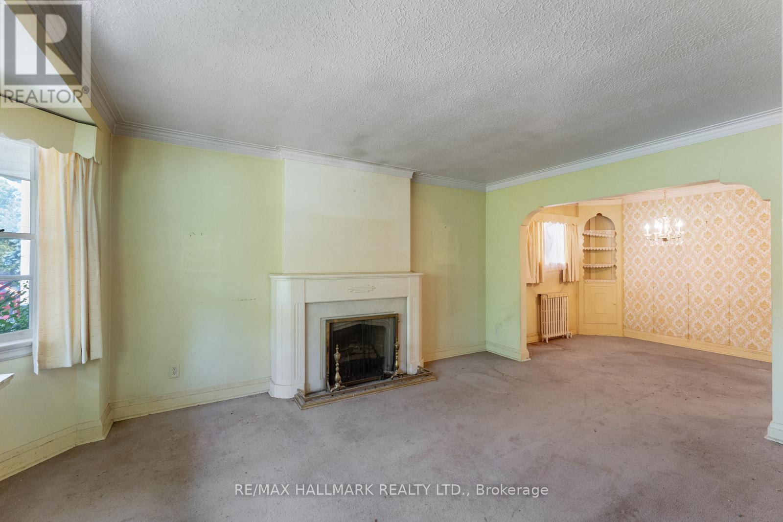 35 ELMVIEW DRIVE