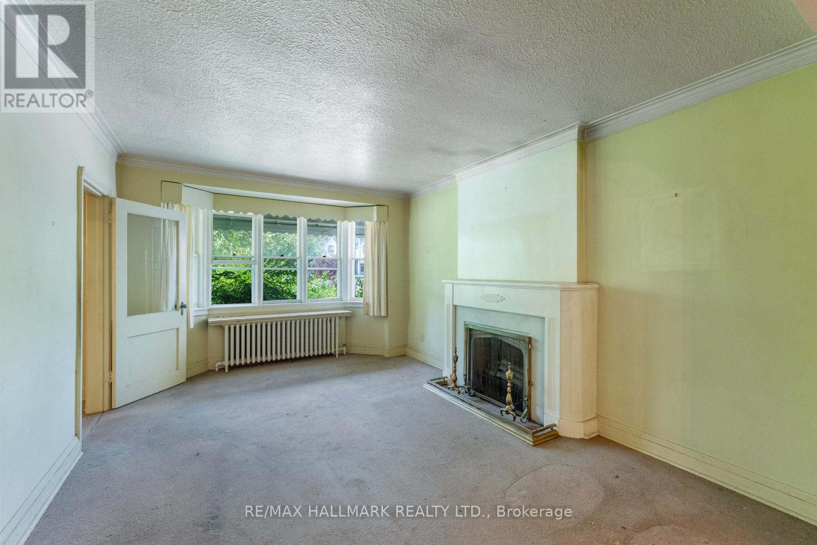 35 ELMVIEW DRIVE