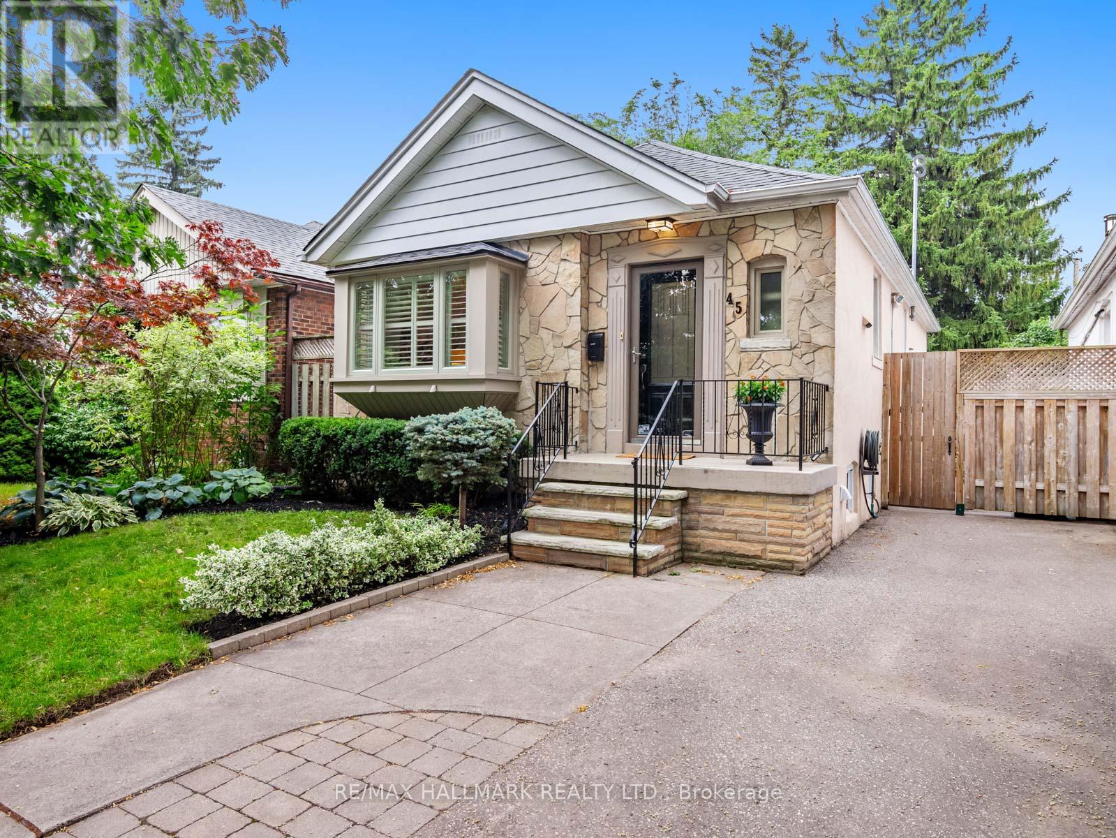 45 HUNT CLUB DRIVE