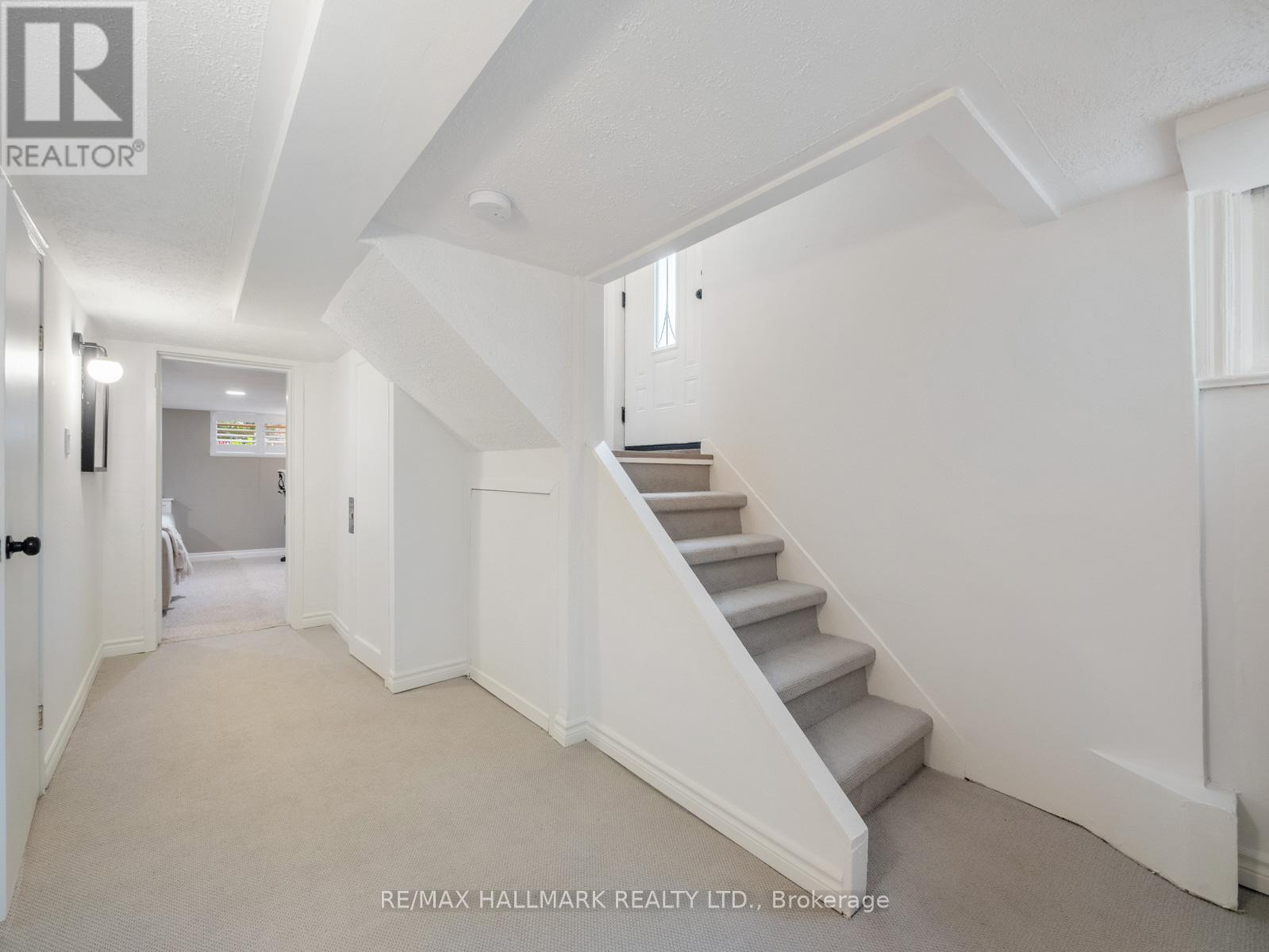 45 HUNT CLUB DRIVE