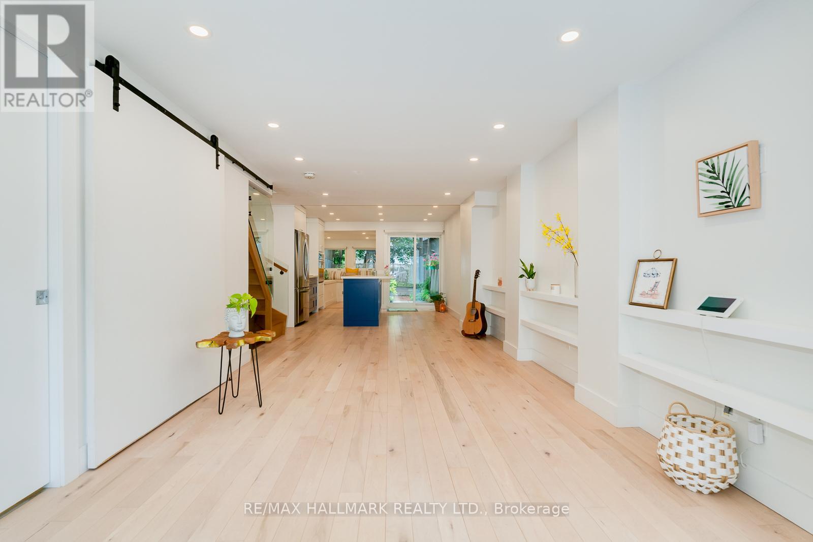 37 CRAVEN ROAD