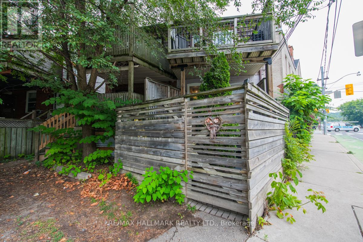 MAIN - 233 KINGSTON ROAD