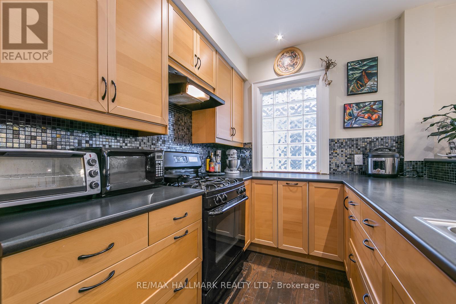 UPPER - 33 WINEVA AVENUE