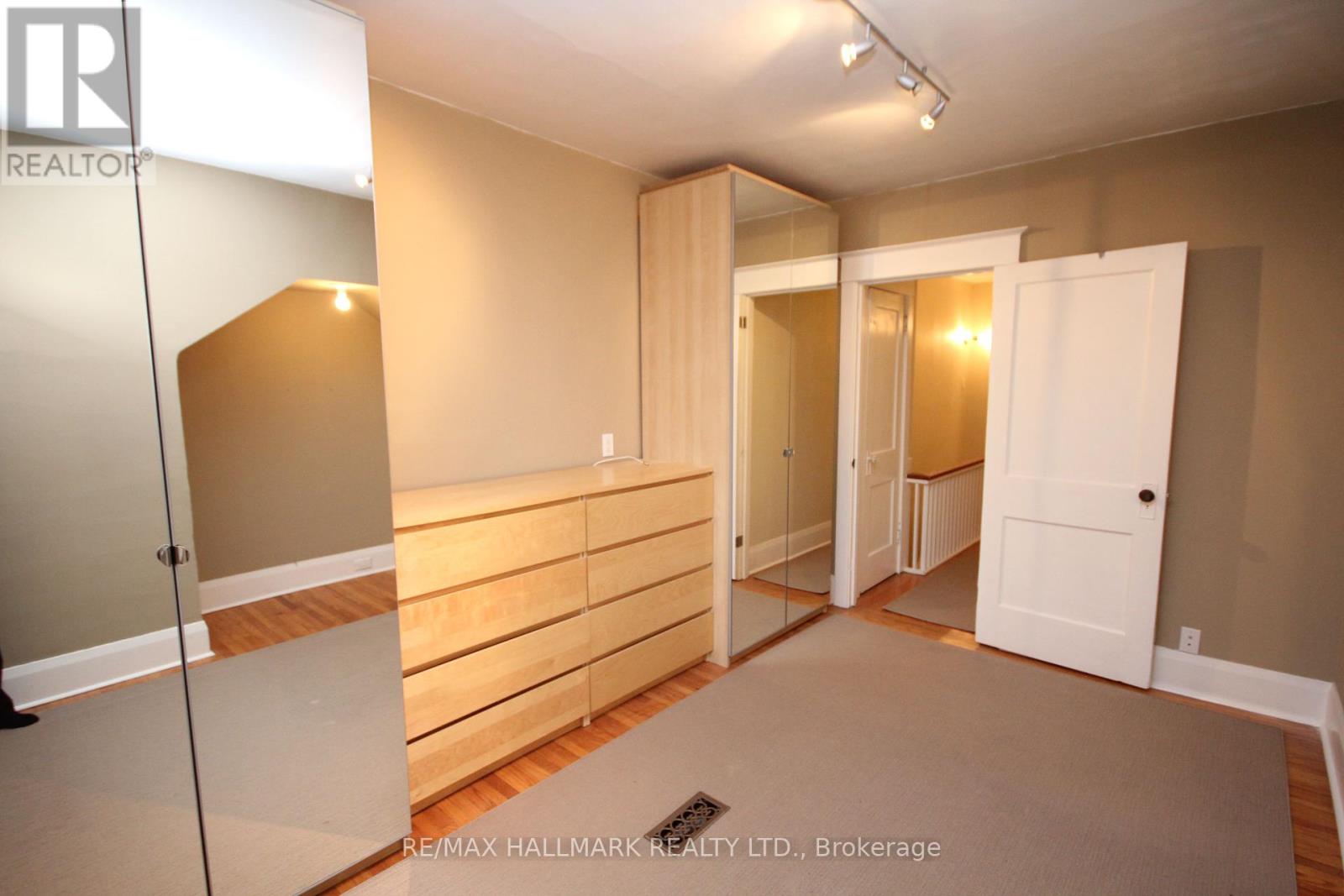 31 HIAWATHA ROAD