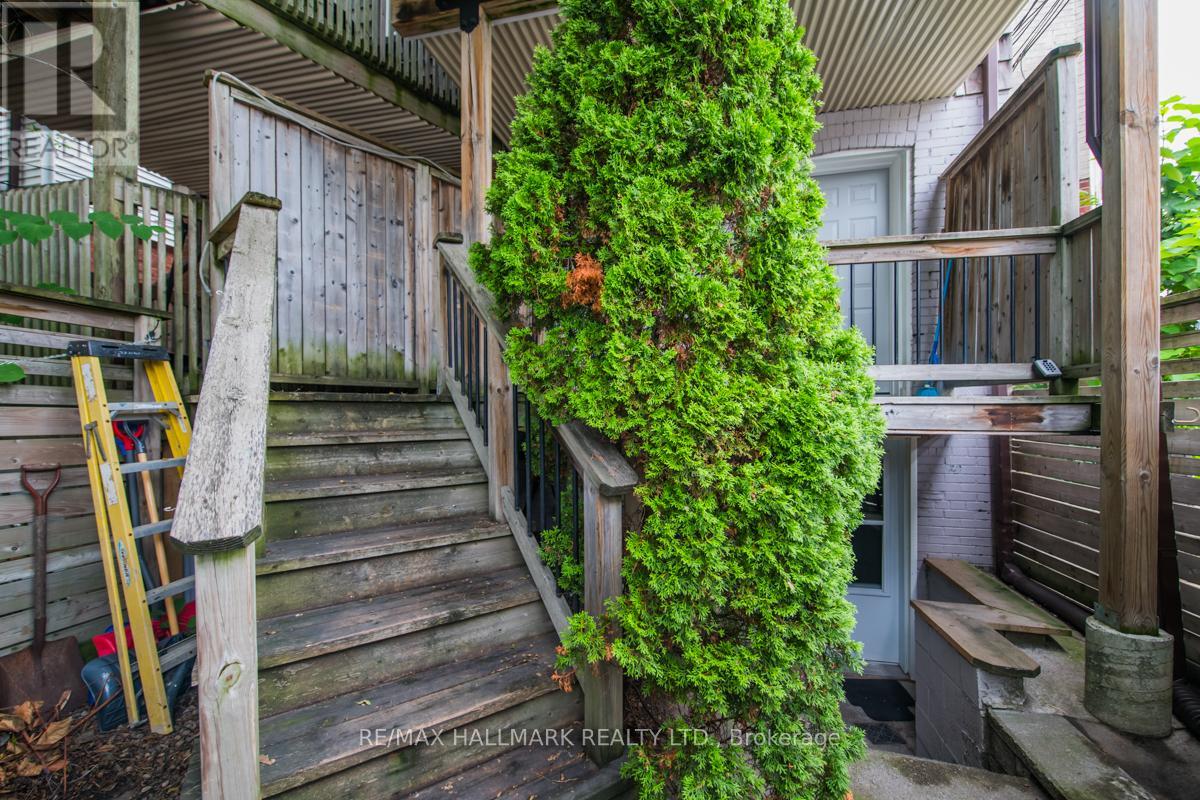 MAIN - 233 KINGSTON ROAD