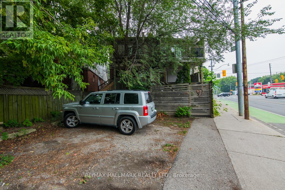 MAIN - 233 KINGSTON ROAD