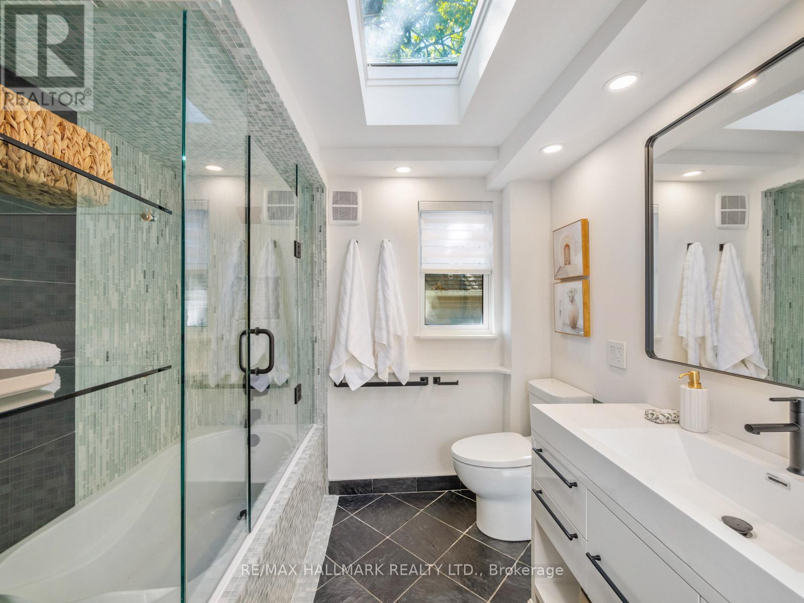 95 SILVER BIRCH AVENUE