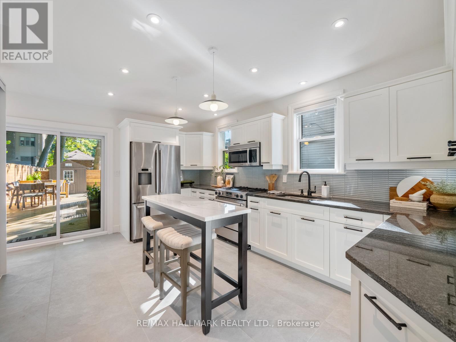 95 SILVER BIRCH AVENUE