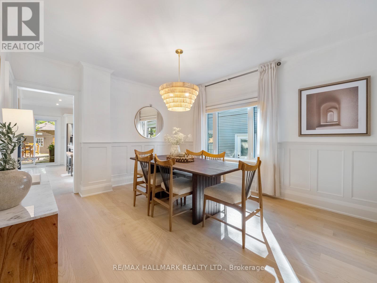 95 SILVER BIRCH AVENUE