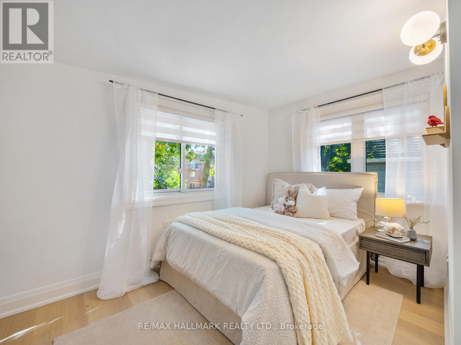 95 SILVER BIRCH AVENUE