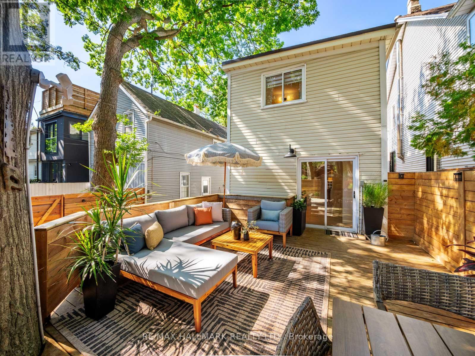 95 SILVER BIRCH AVENUE