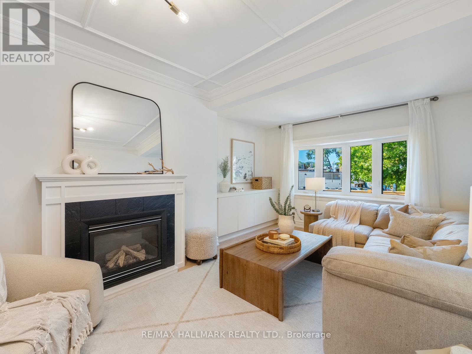 95 SILVER BIRCH AVENUE